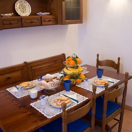 Il Giglio Rosso Apartment
